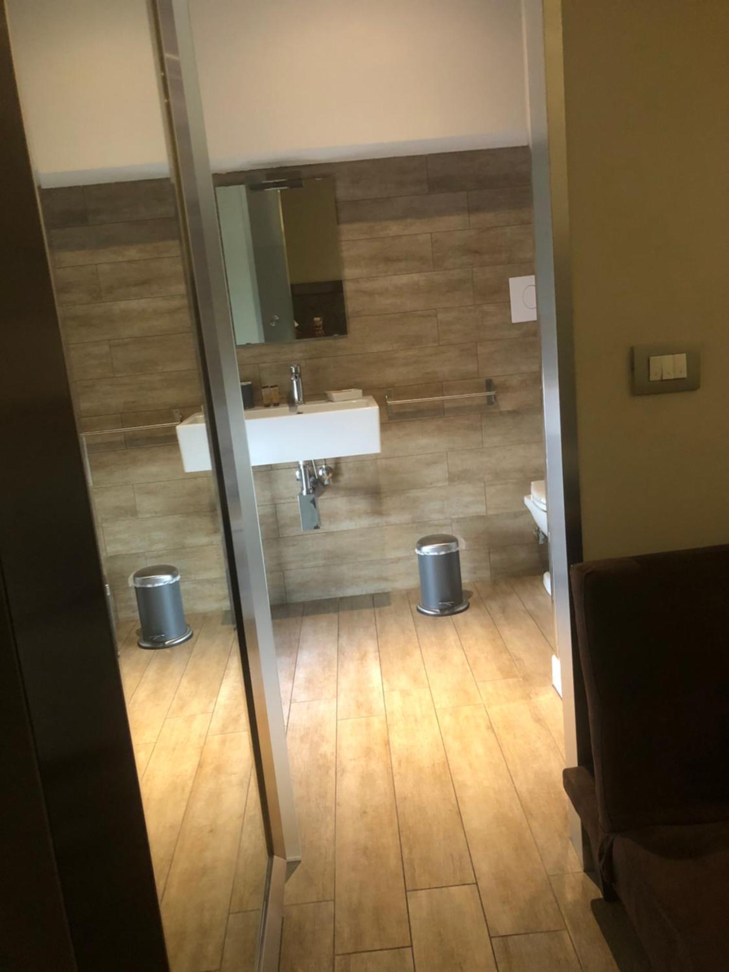 クレモナ Residenza Solferinoアパートホテル エクステリア 写真