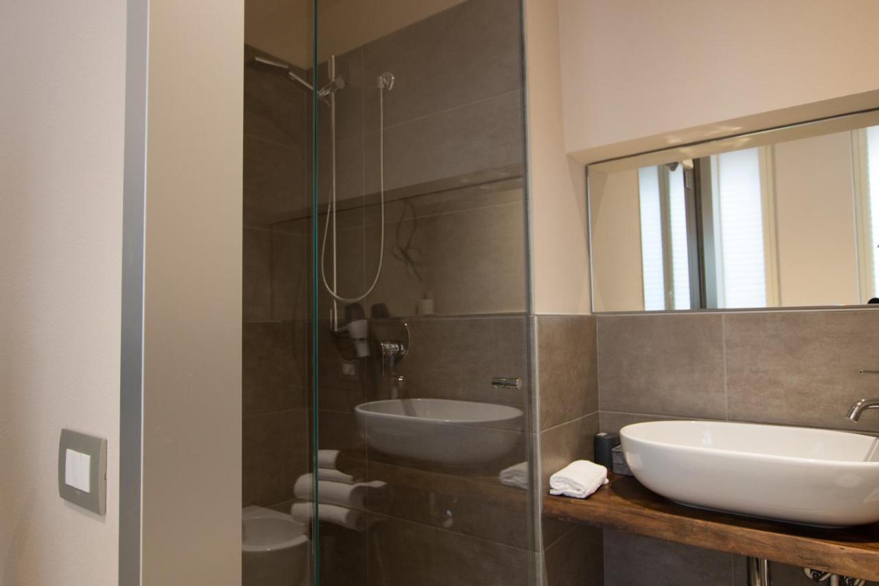 クレモナ Residenza Solferinoアパートホテル エクステリア 写真