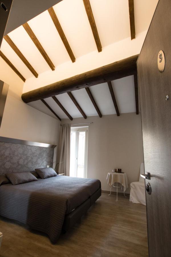 クレモナ Residenza Solferinoアパートホテル エクステリア 写真