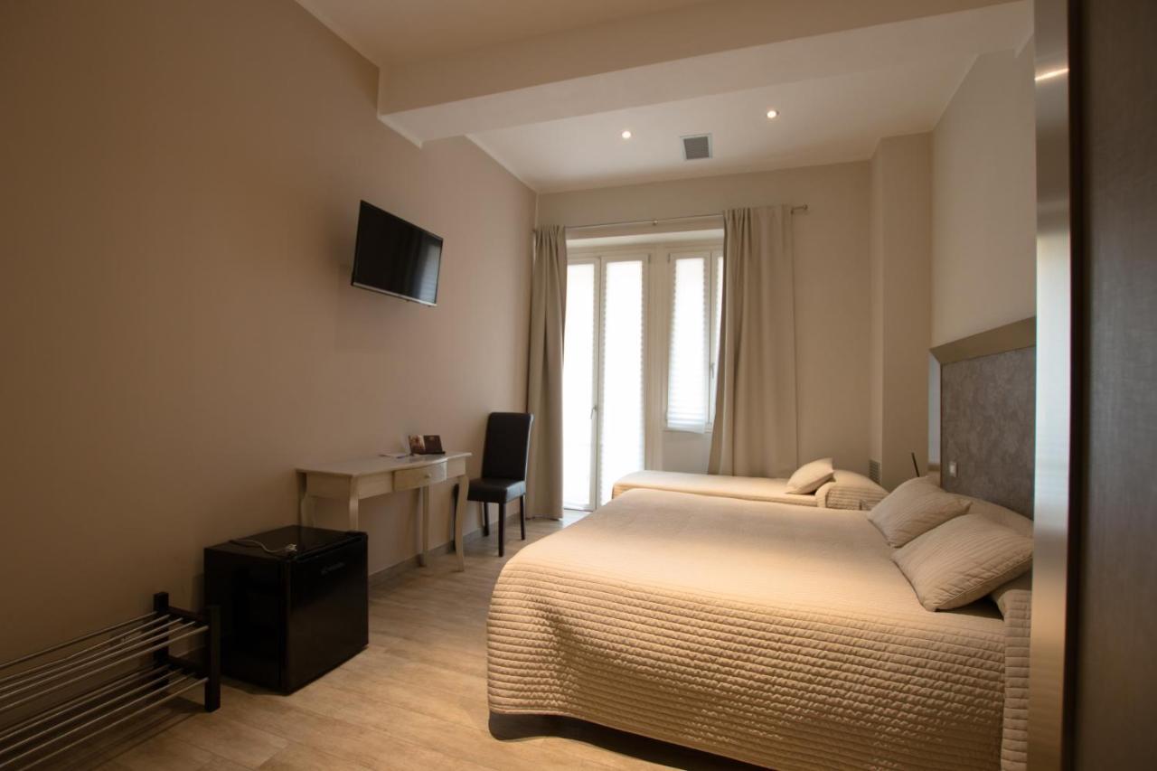 クレモナ Residenza Solferinoアパートホテル エクステリア 写真